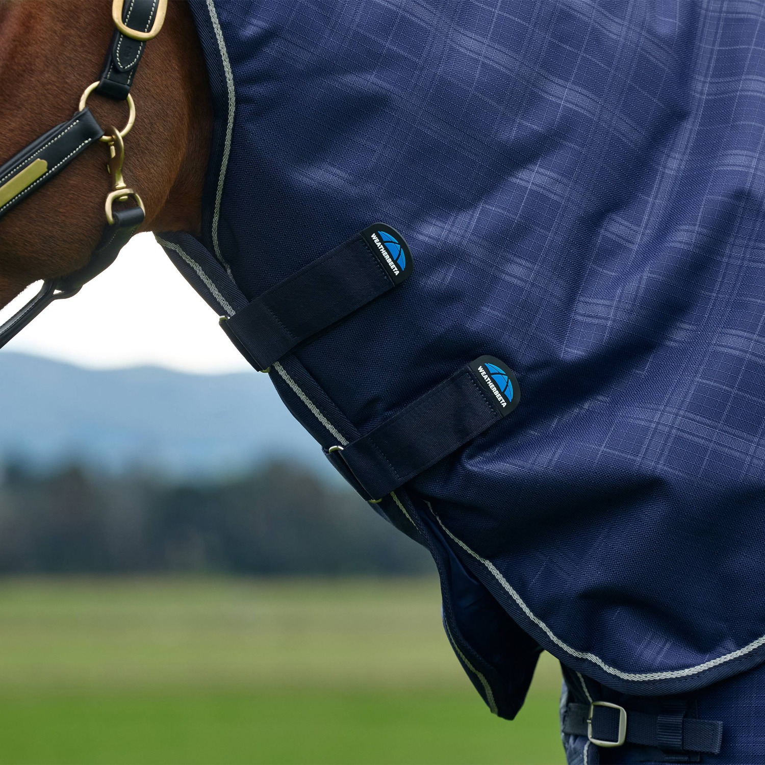 Weatherbeeta Comfitec Prelim Turnout Neck Cover 220G