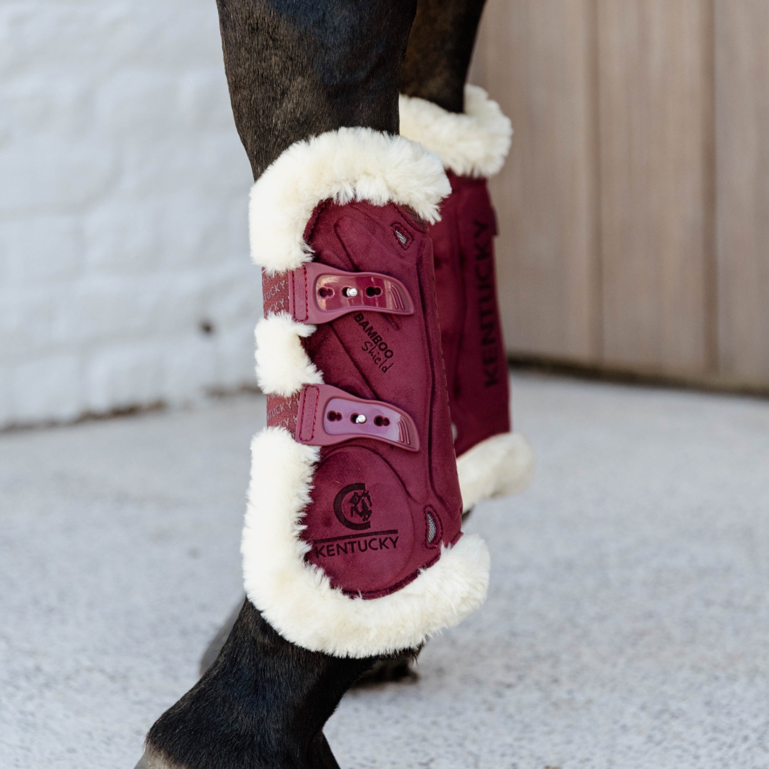 Kentucky Tendon Boots Bamboo Elastic Velvet Vegan Wool