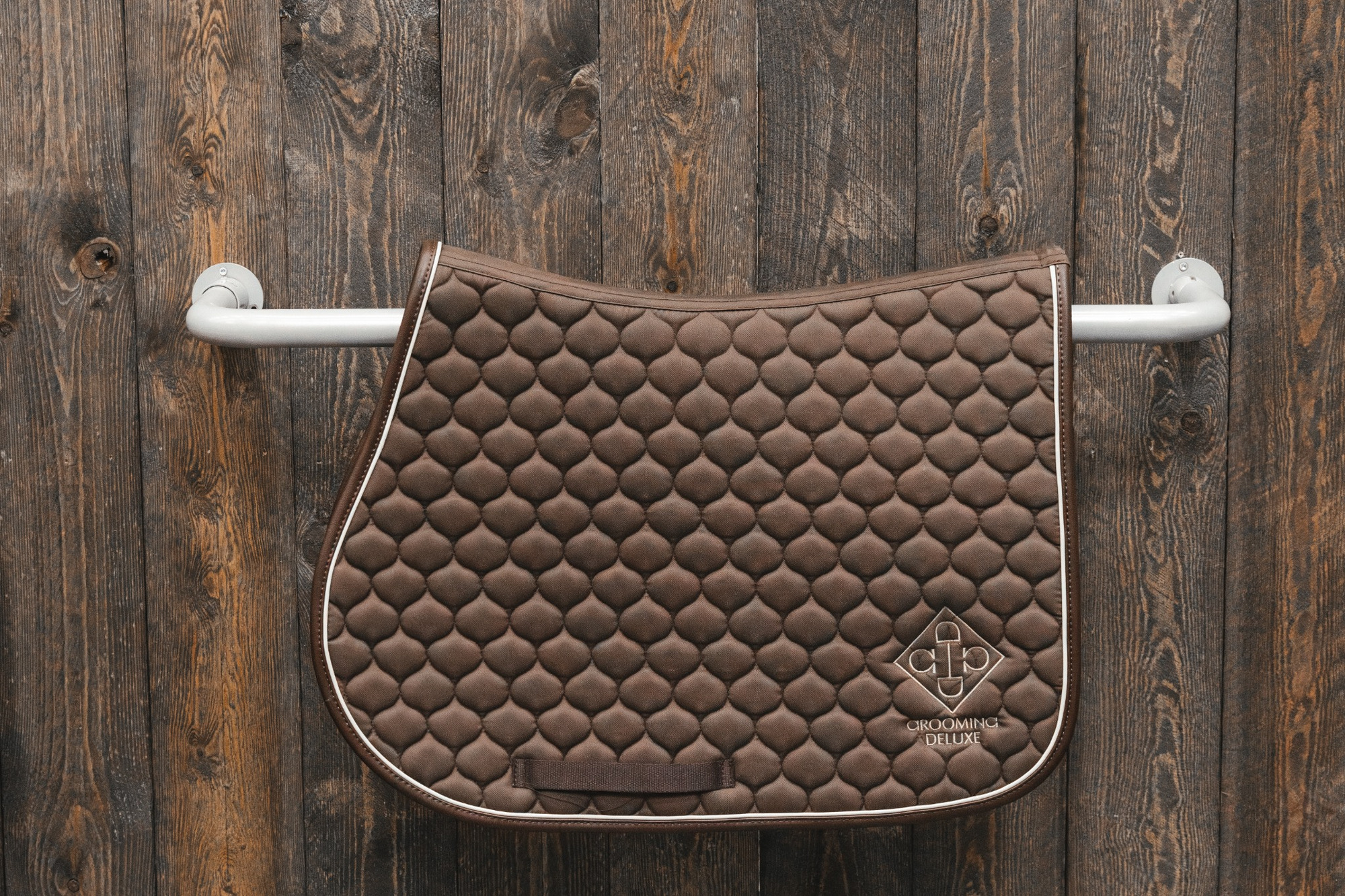 Grooming Deluxe Blanket Holder Foldable