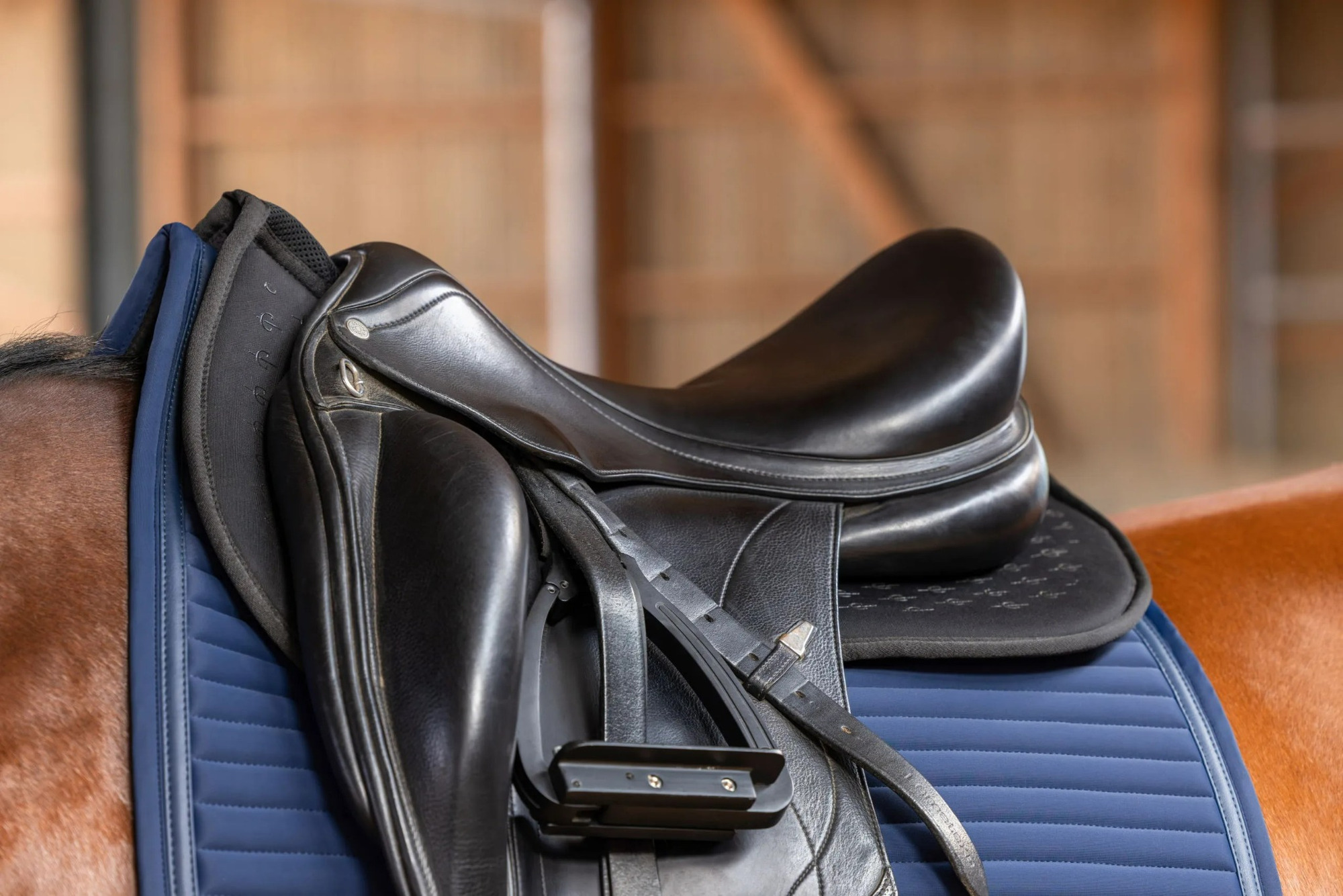 Covalliero Corrective Saddle Pad MemoryRide