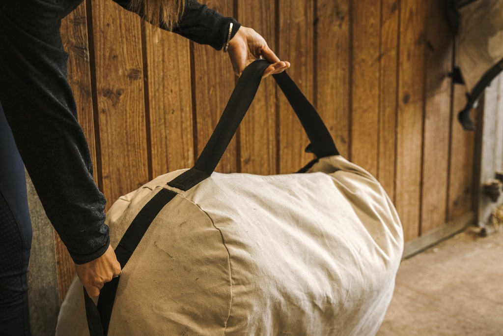 Hippo-Tonic Transport Hay Bag