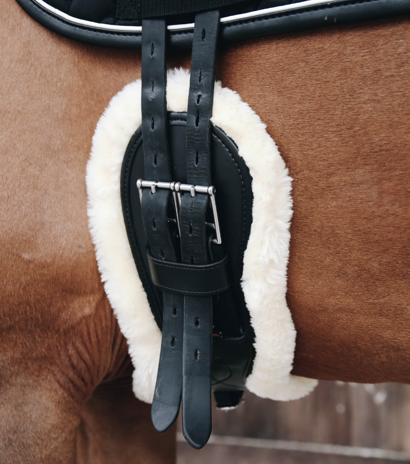 Kentucky Sheepskin Anatomic Short Girth
