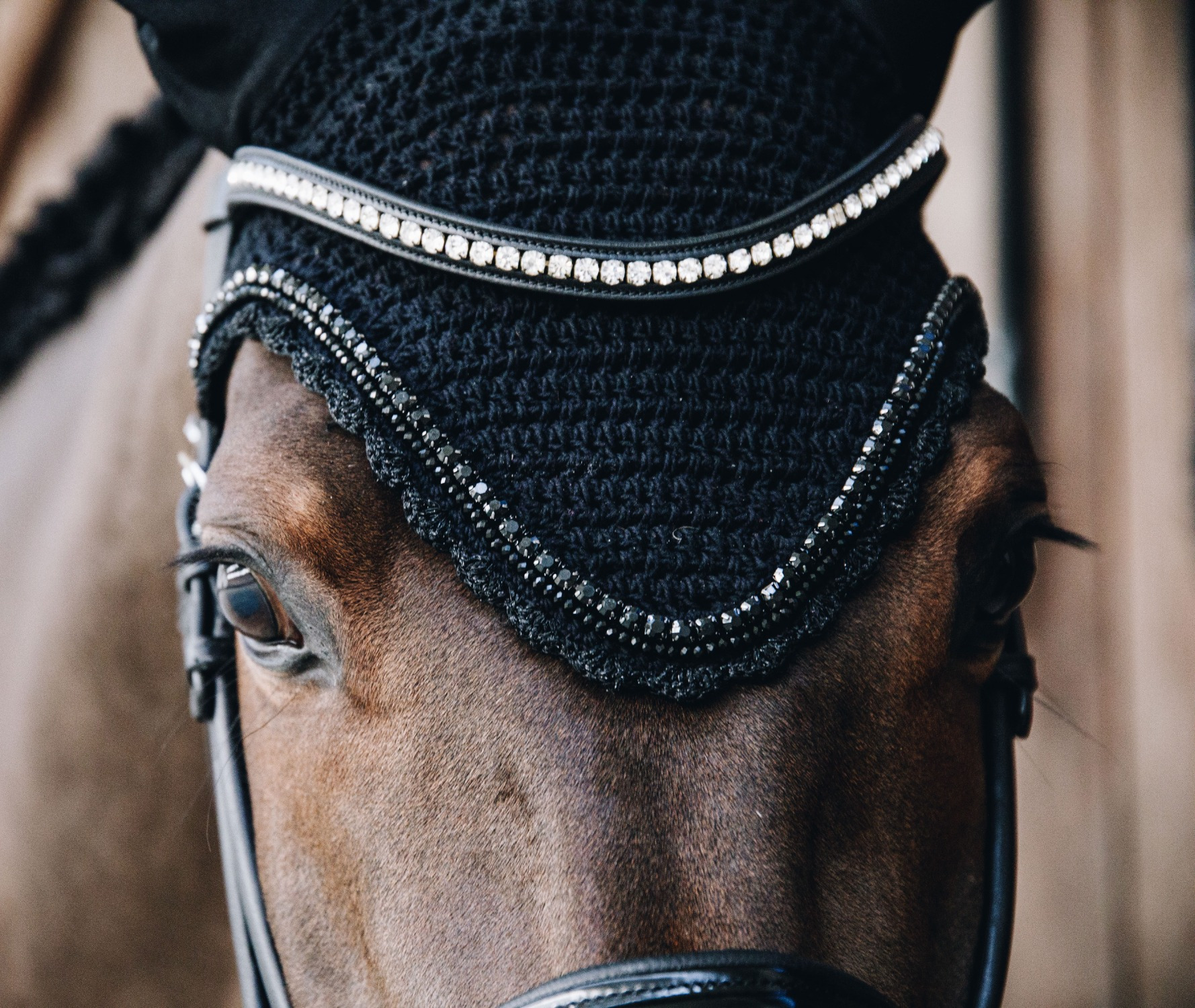 Kentucky Fliegenhaube Long Stone & Pearl