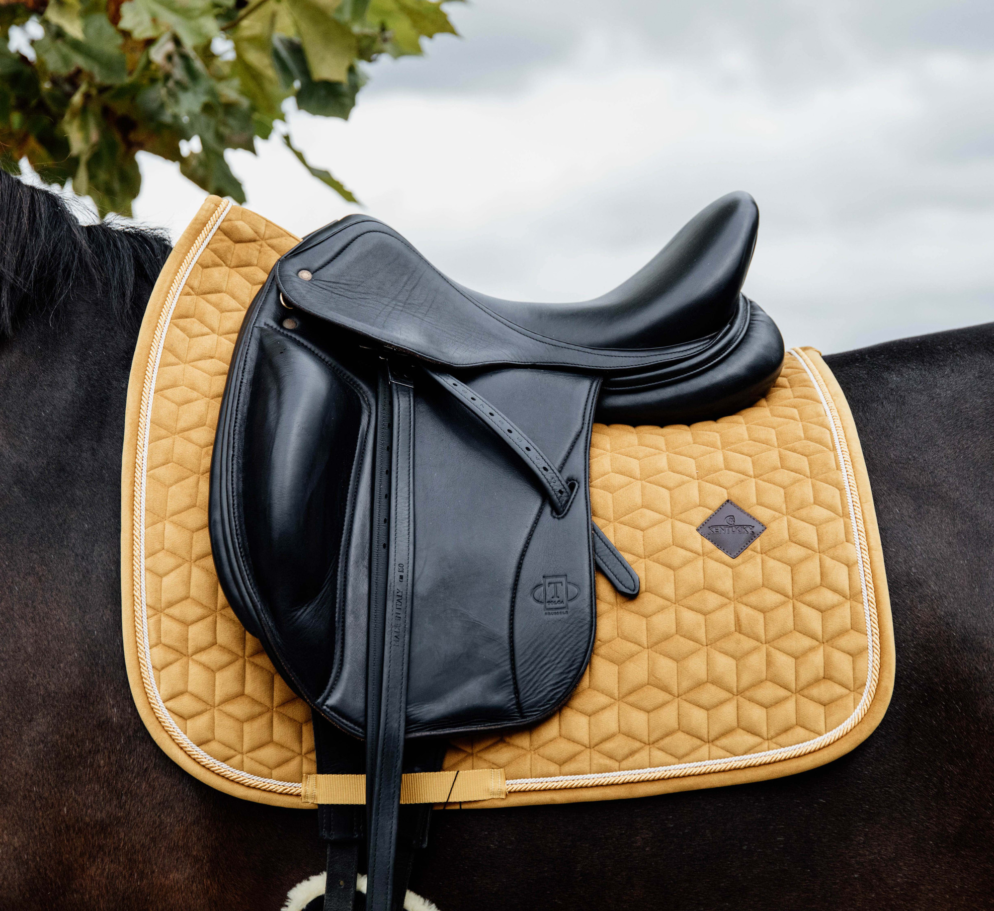 Kentucky Velvet Dressage Saddle Pad