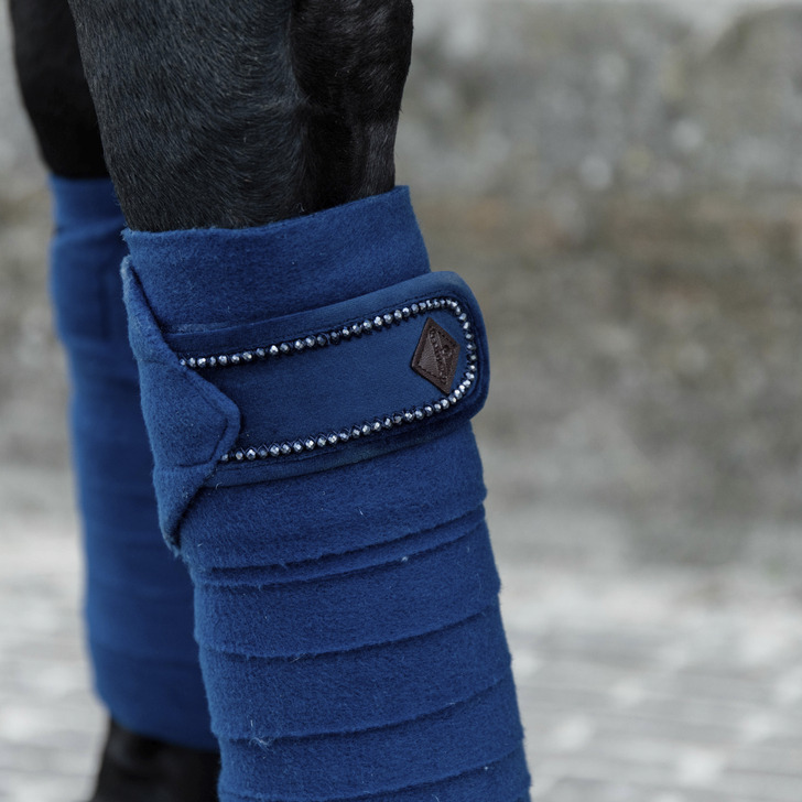 Kentucky Polar Fleece Bandagen Velvet Pearls
