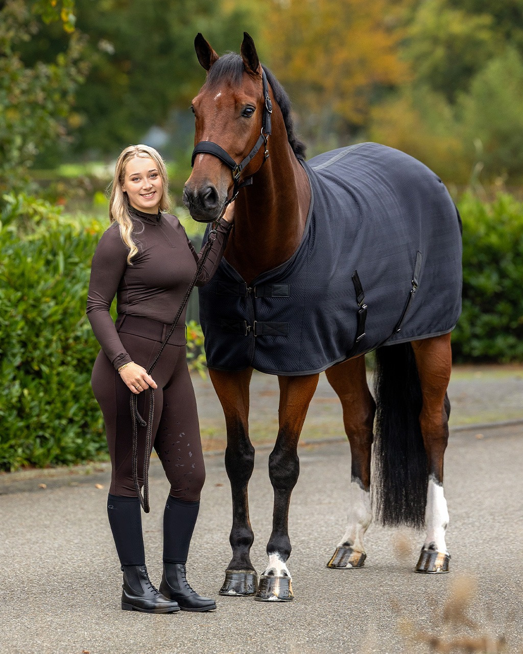 QHP FW26 Avenna Show Rug