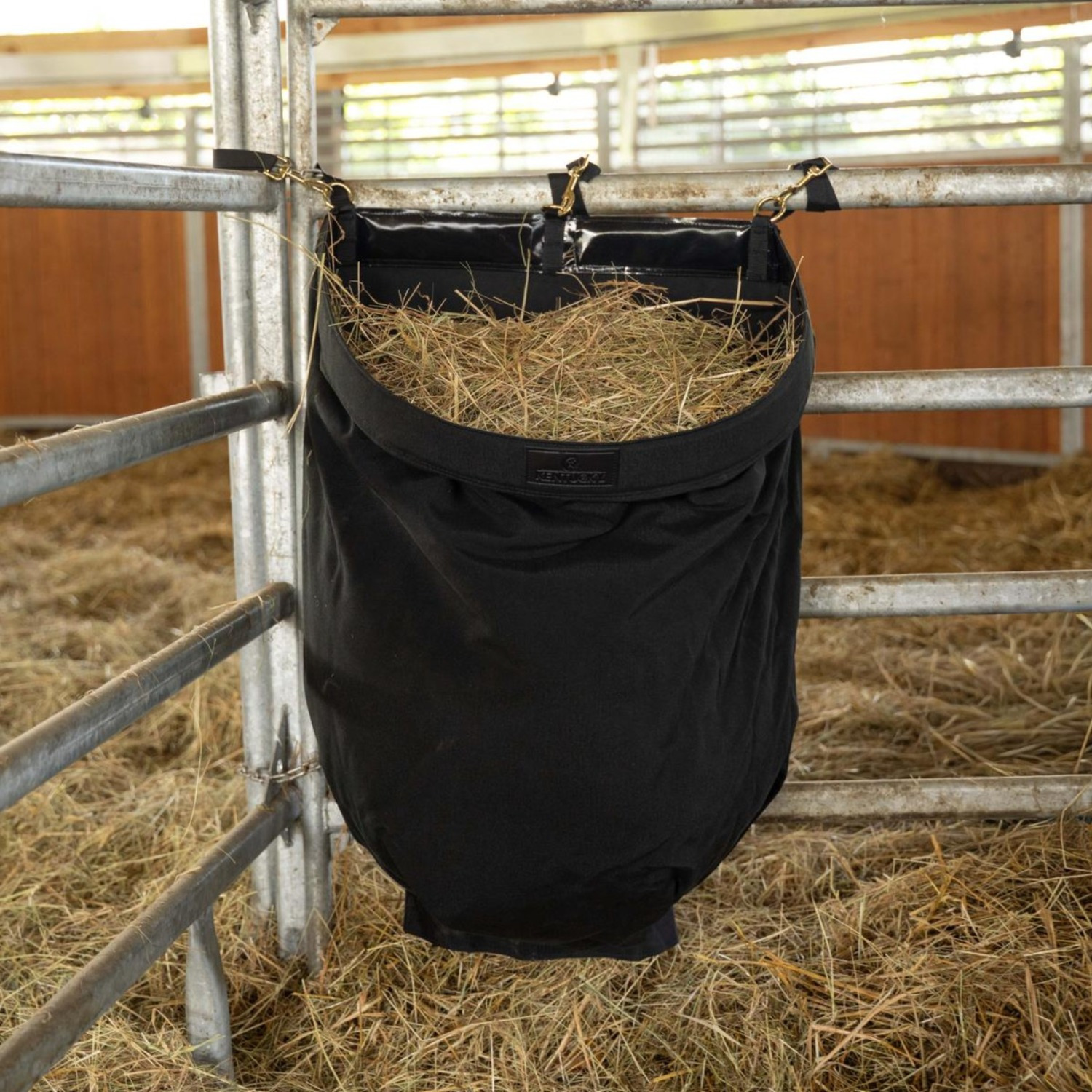 Kentucky Hay Bag Straight