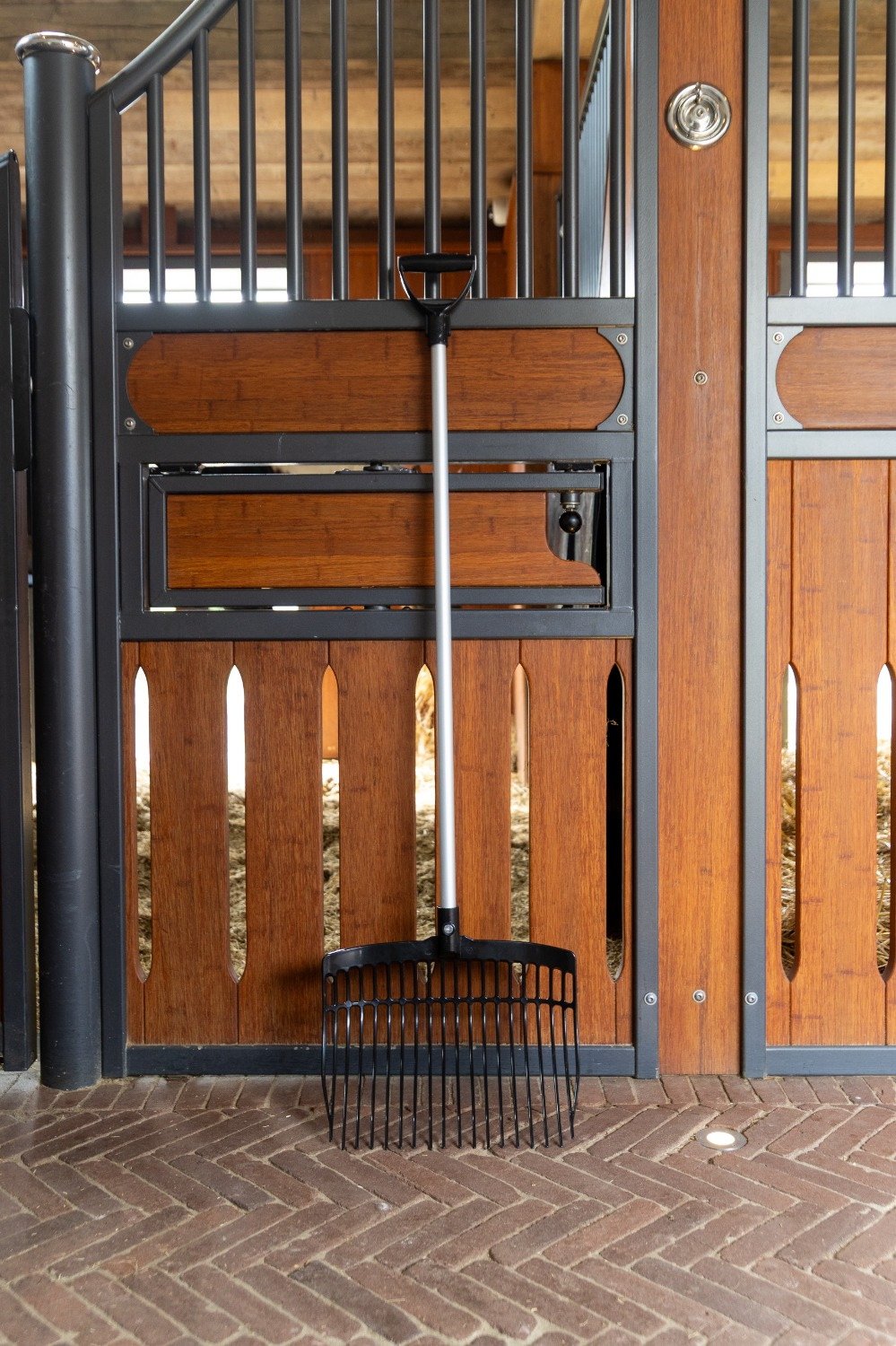 Grooming Deluxe Aluminum Handle for Manure Fork