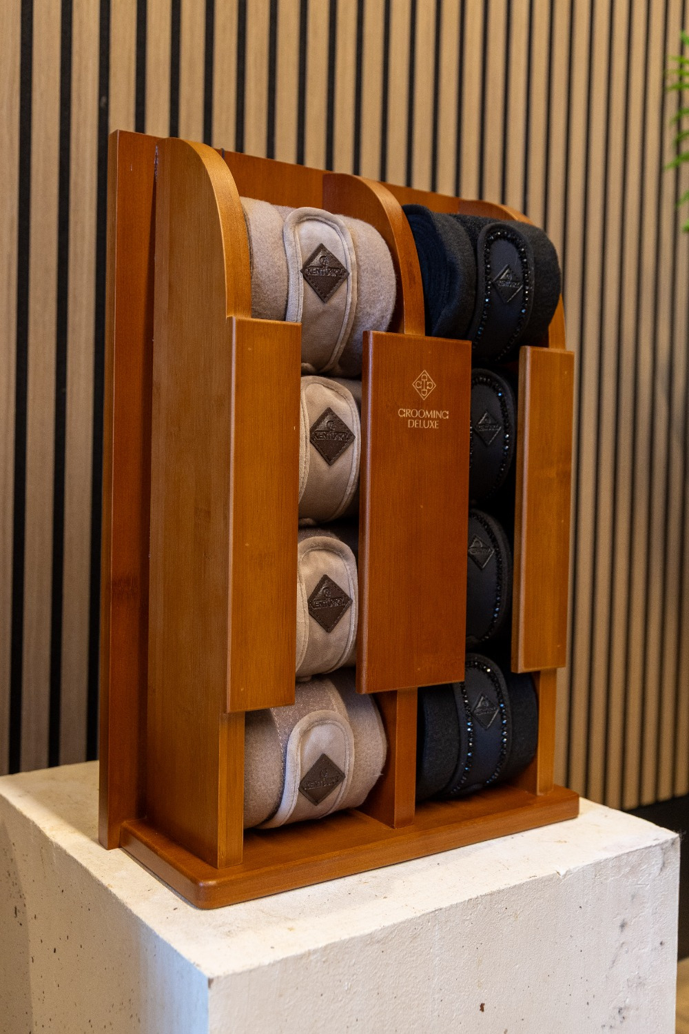 Grooming Deluxe Bandage Holder