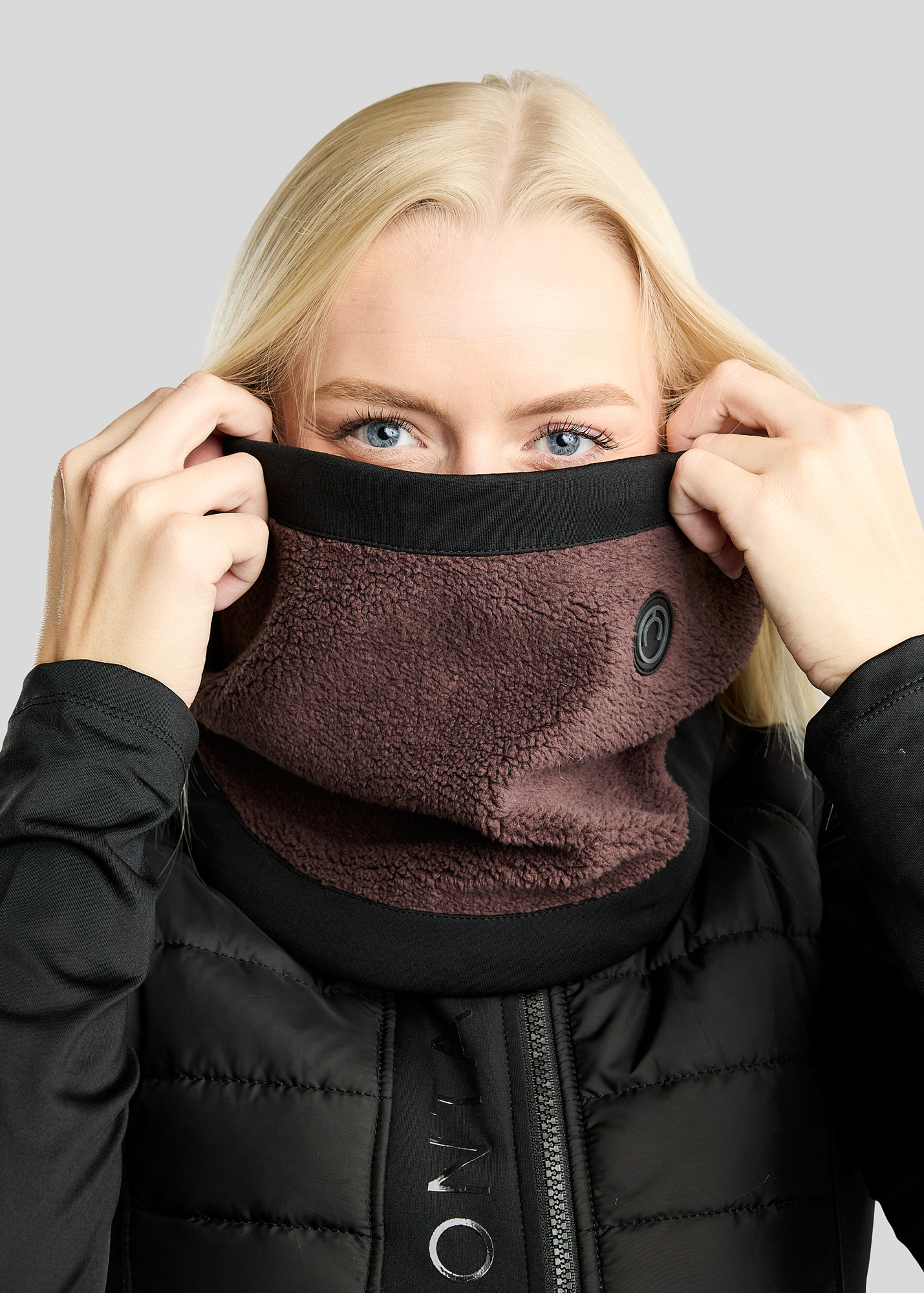 Montar FW26 MoEbba Teddy Collar 