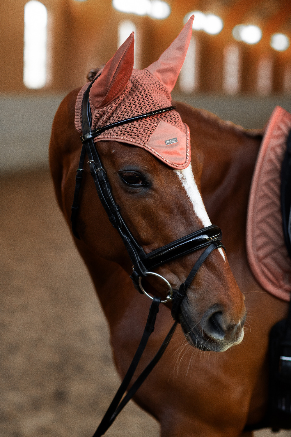 Equestrian Stockholm SS25 Coral Modern Ear Bonnet