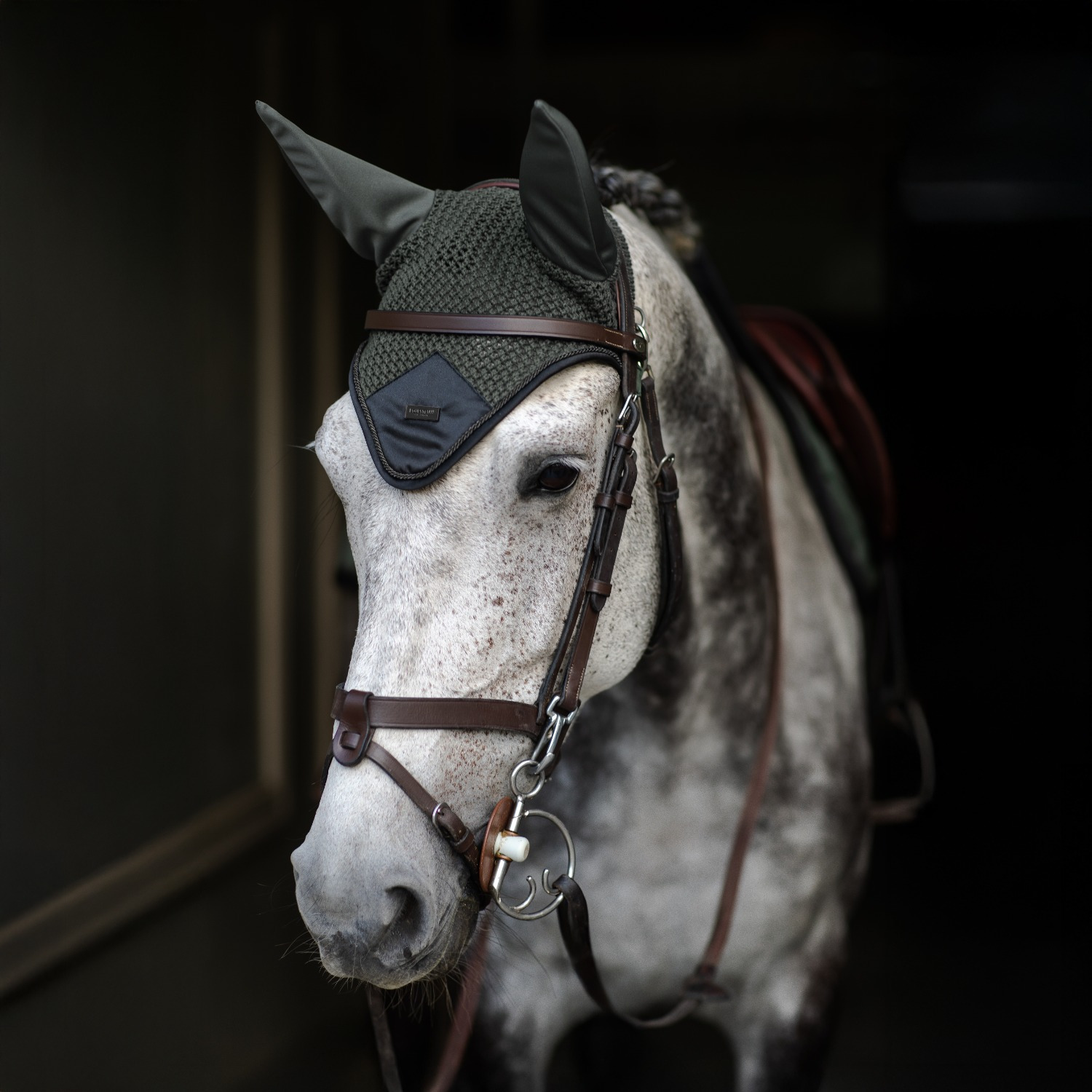 Equestrian Stockholm Avenue Green Ear Bonnet Modern