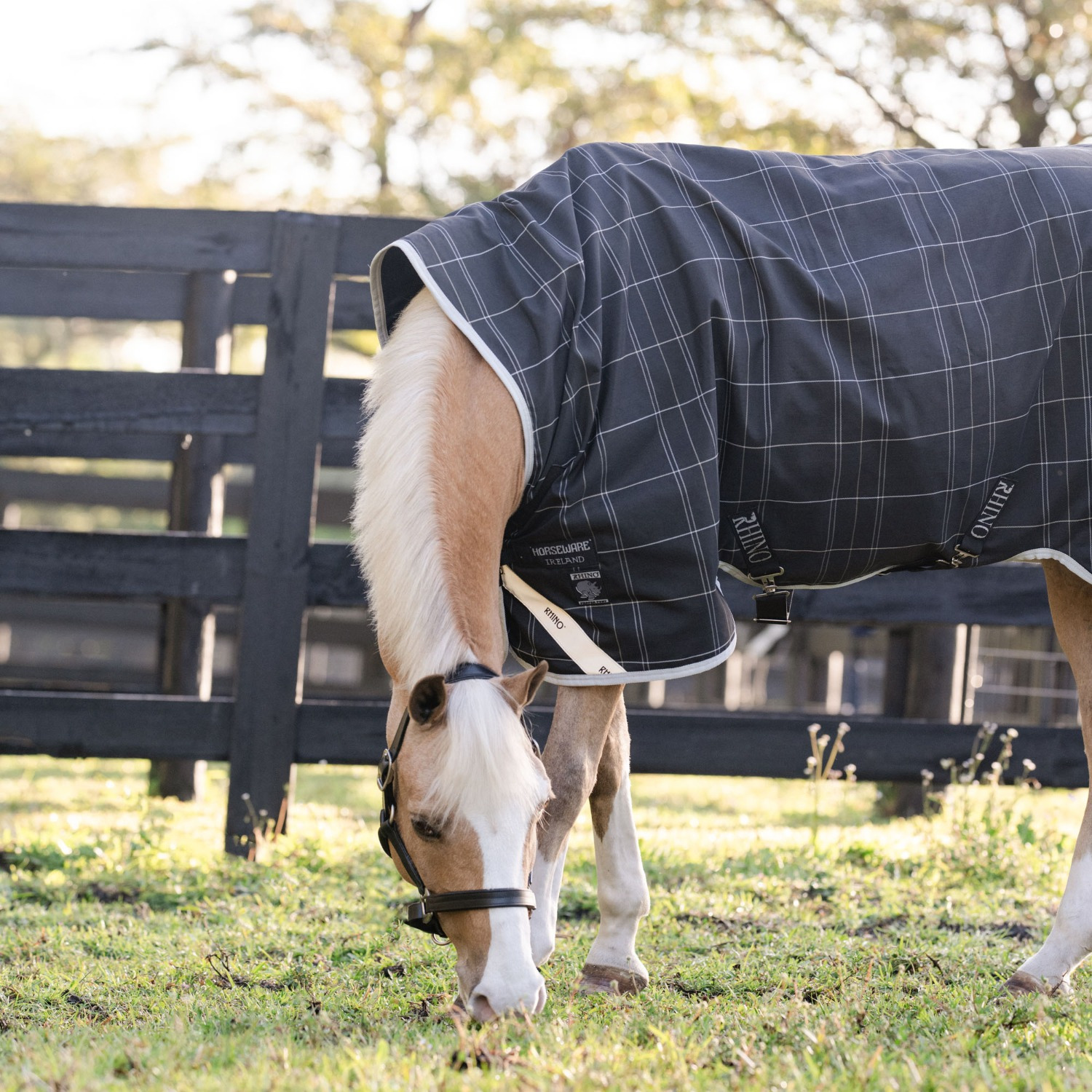 Rhino Wug Pony Weidedecke