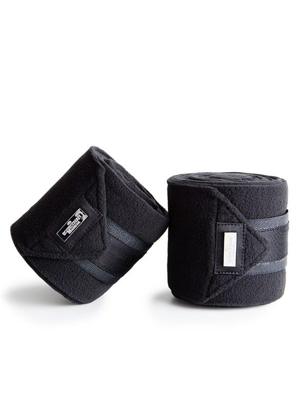 Equestrian Stockholm Black Edition fleece bandages