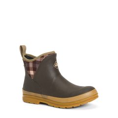 Muck Boot Originals Women's Pull-On Ankle Boots