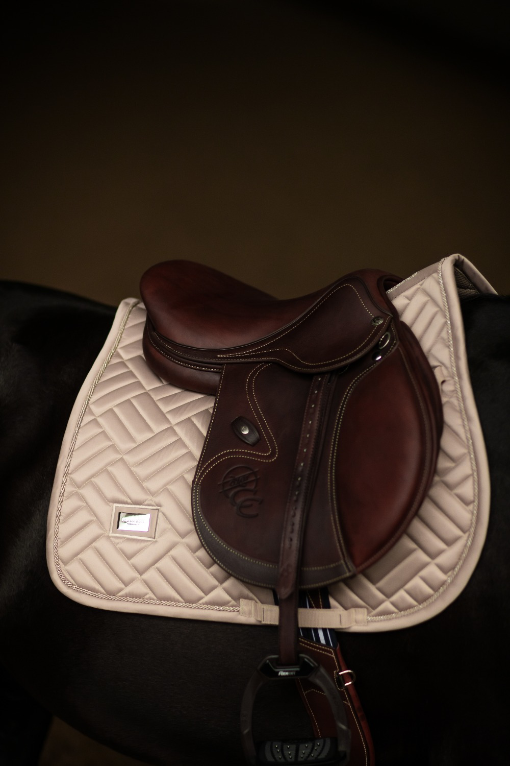 Equestrian Stockholm Spring dekje Modern Sand