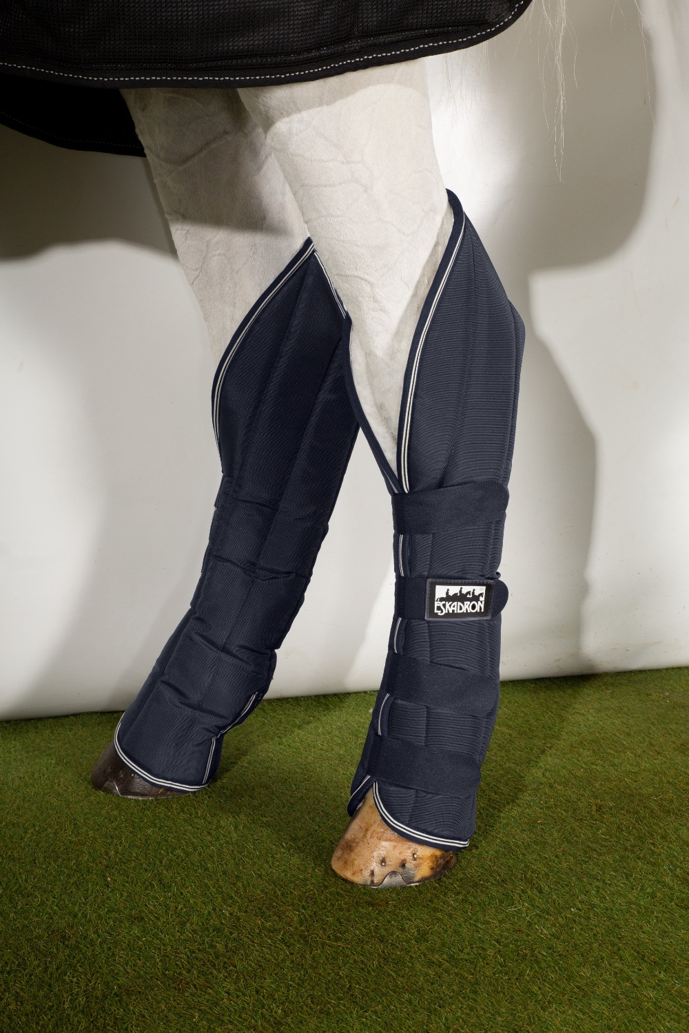 Eskadron Pro-Traveller Travel Boots Hind