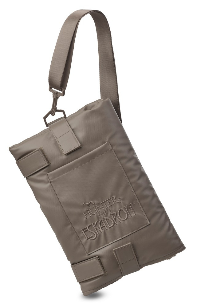 Eskadron x Hunter Dog Travel Bag VOYAGE