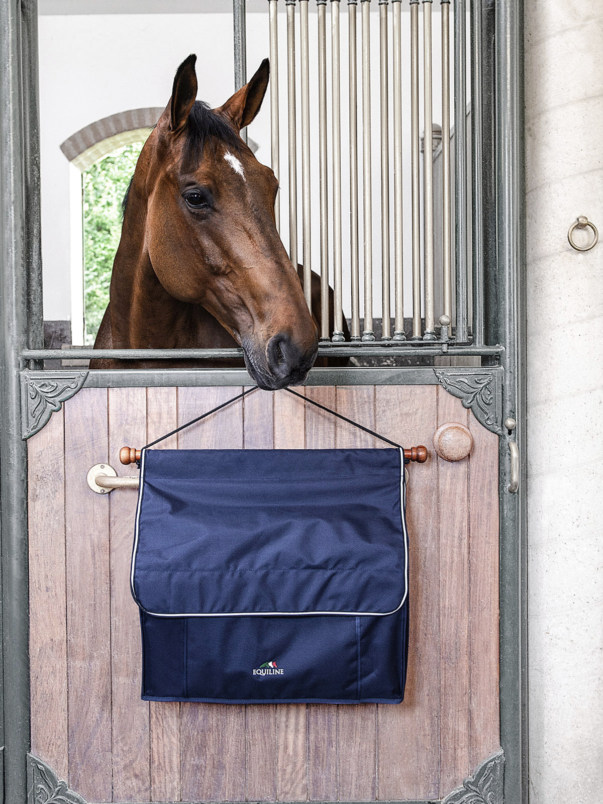 Equiline Stable Bag