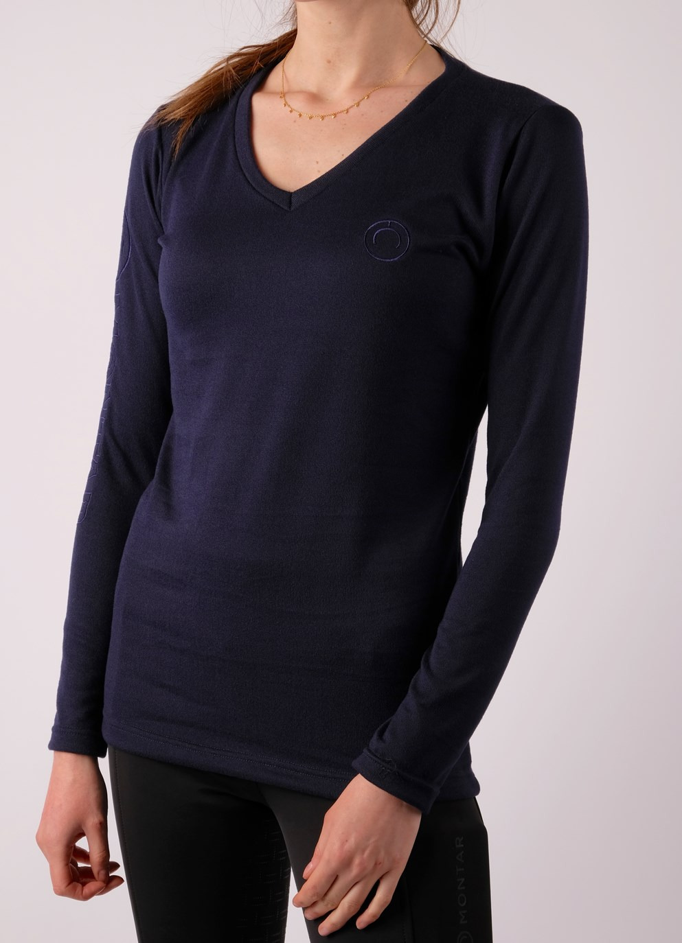 Montar FW'21 June sweater