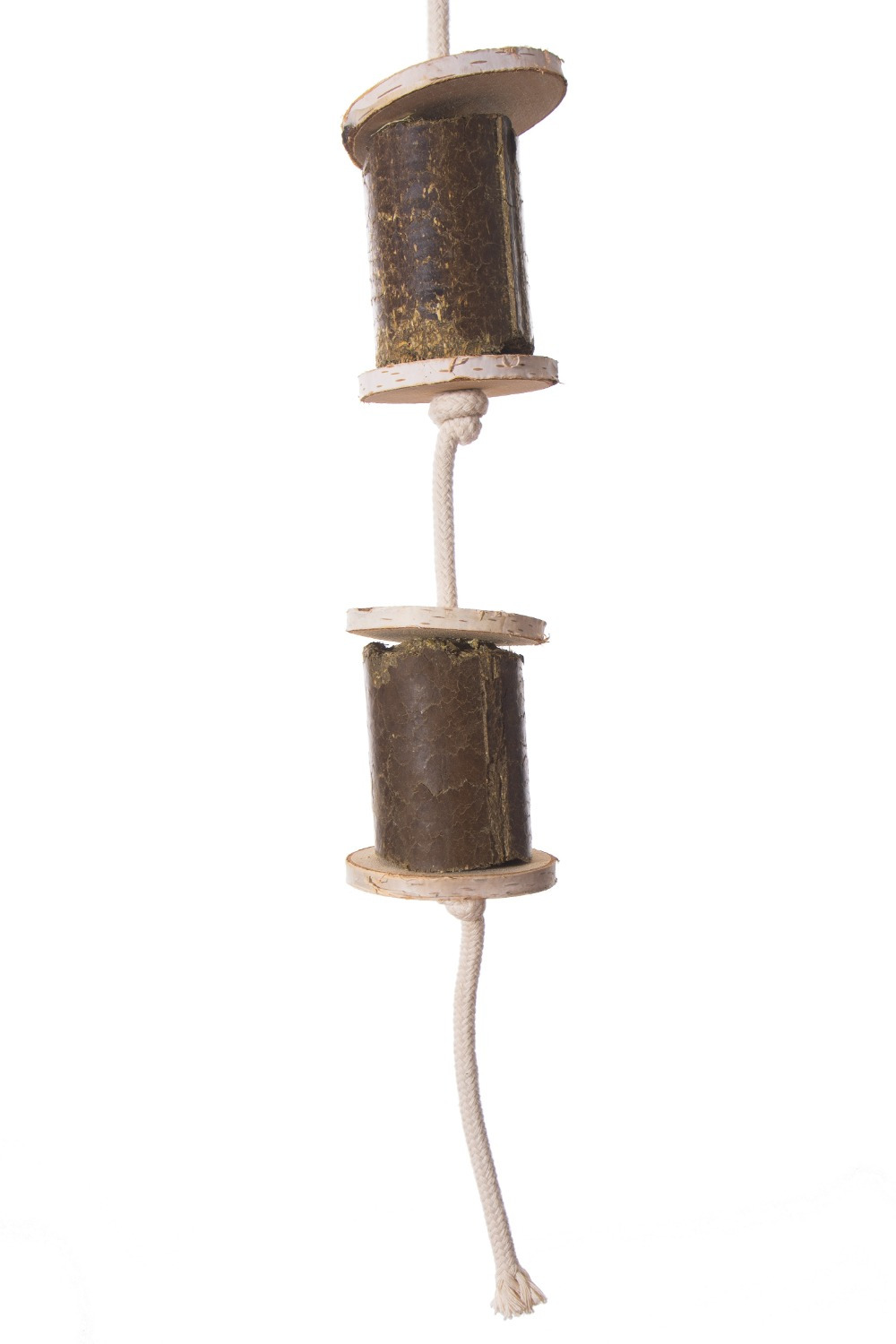 Lax Lucerne on Rope + Wooden Discs for Horses