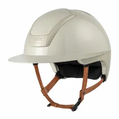 Kask Nemesi Wide Peak Shine Silk Beige mit hellbraunem Kinnriemen