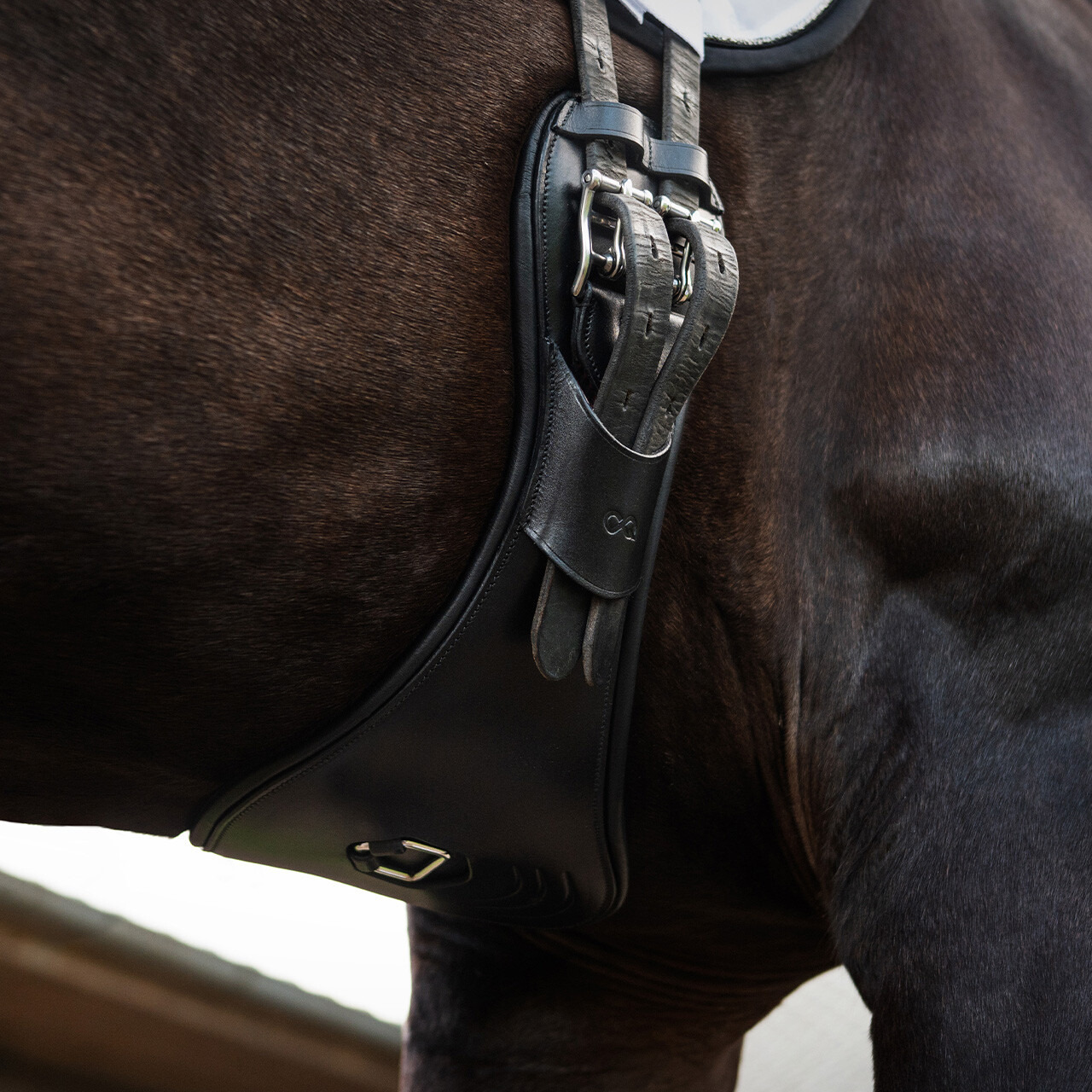 PresTeq PerformFree Dressage Girth