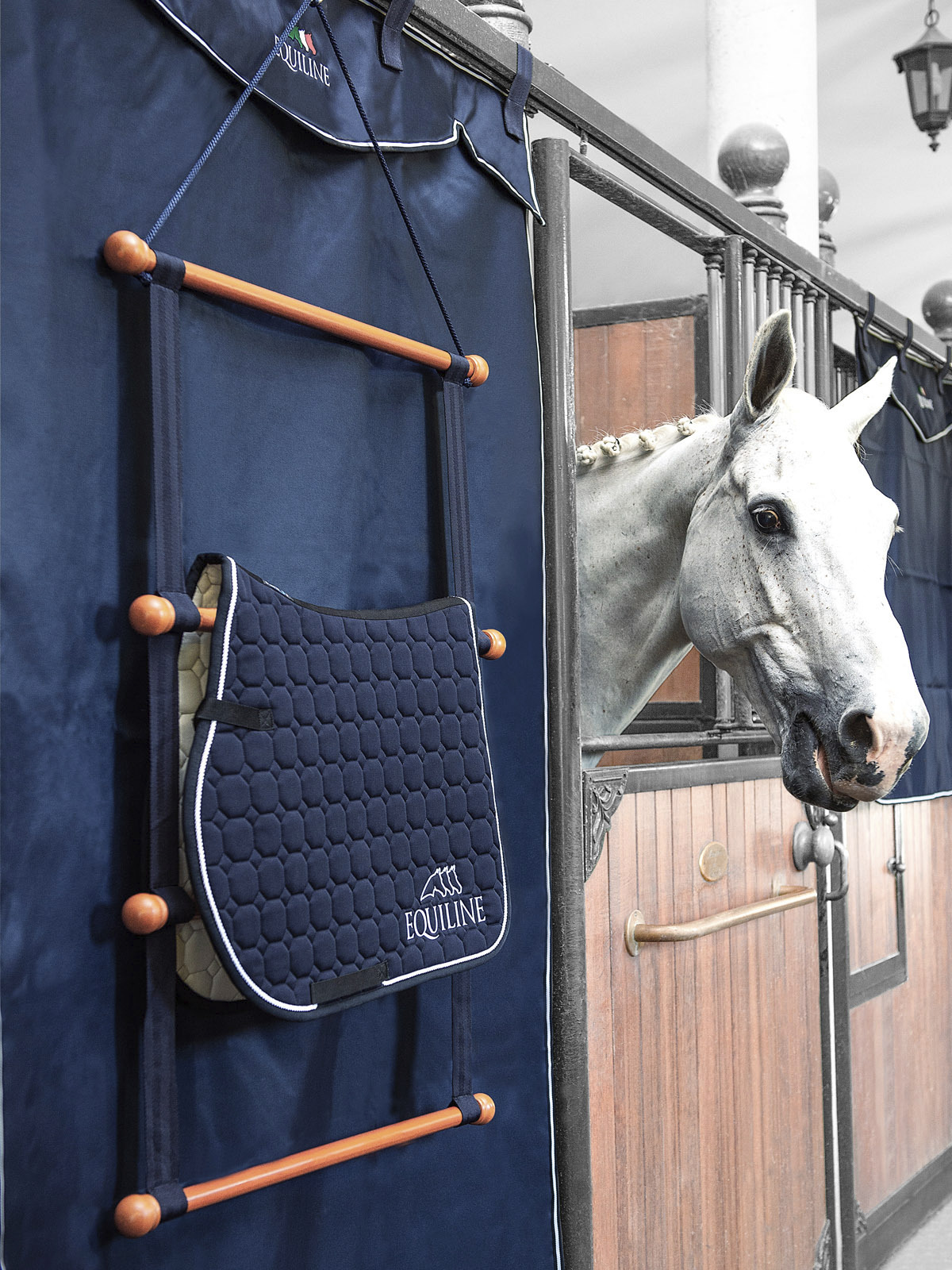 Equiline Racky Wooden Rack