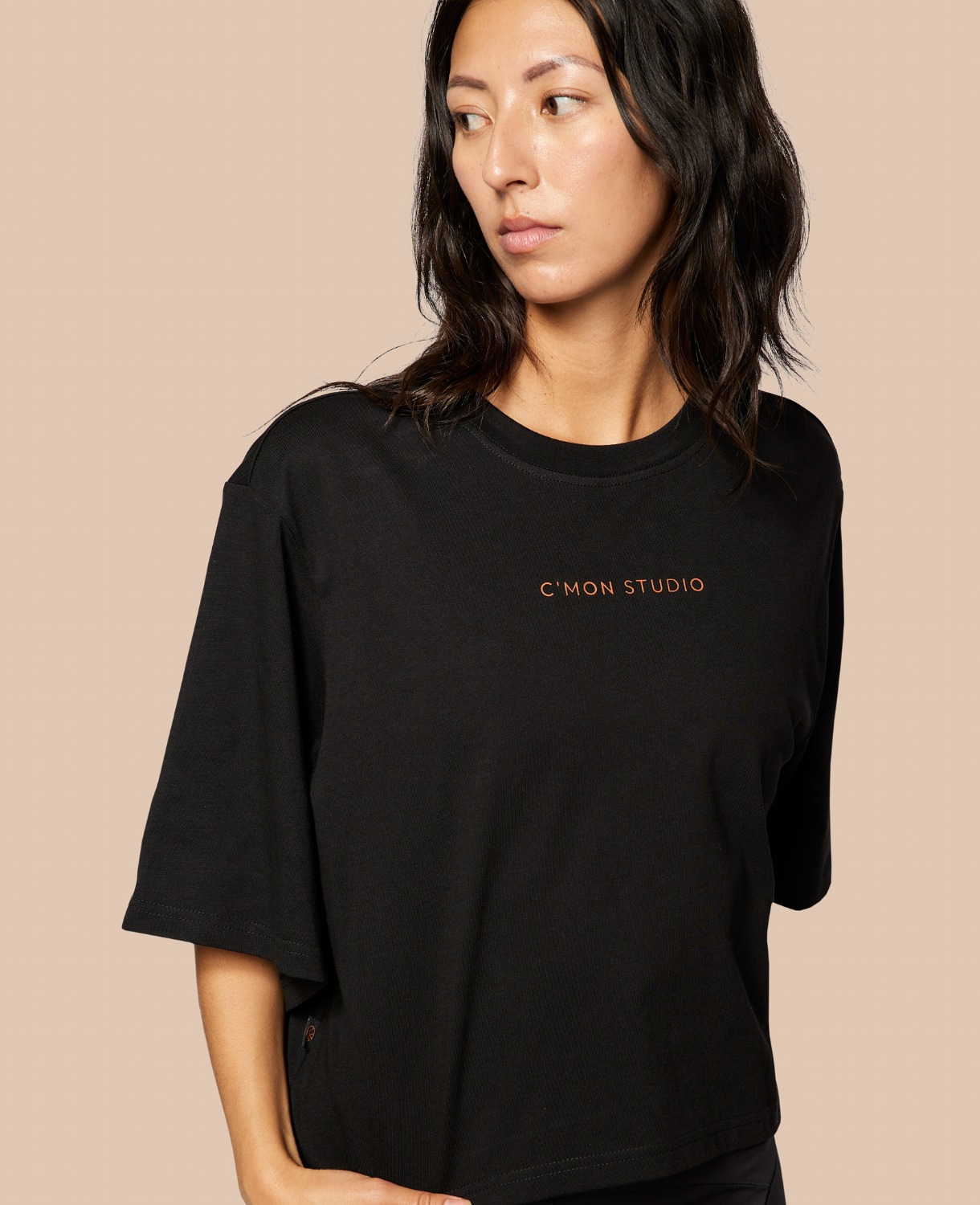 C'MON STUDIO Boxy Kurzarm-Trainings-T-Shirt aus Baumwolle