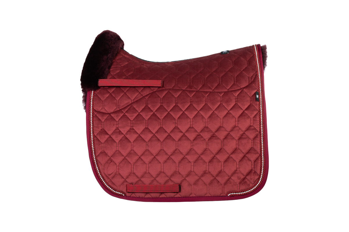 Mattes FW26 Velvet Dressuurdekje Half Lined Ruby Red